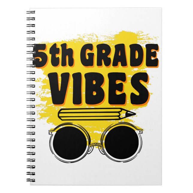 Caderno Espiral De Volta À 5 Da Escola Vibes Camisa No Primeiro Di (Frente)