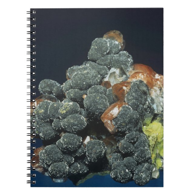 Caderno Espiral Descloizite na calcite (Frente)