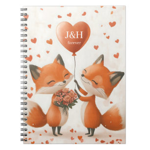 Caderno Espiral Design de Amor de Raposa com Iniciais Personalizáv