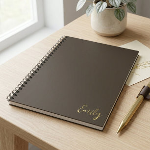 Caderno Espiral Design de Nome com Letra Cursiva Dourada Minimalis