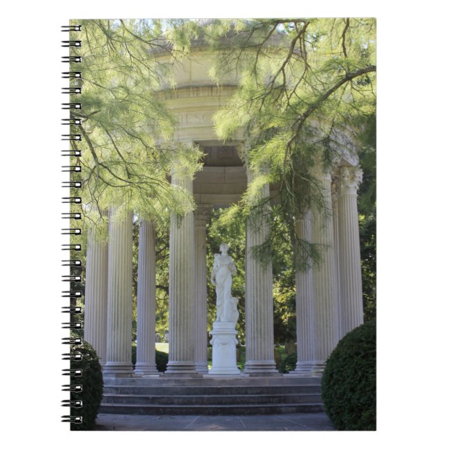 Caderno Espiral Deusa da proteção (Frente)