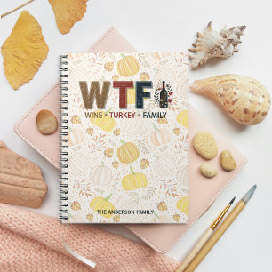 Caderno Espiral Dia de Ação de Graças Família Peru Vinho WTF Engra