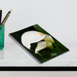 Caderno Espiral Dois Lírios Calla Brancos Floral