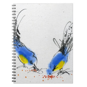Caderno Espiral Dois titmouses pequenos que pecking a grão.