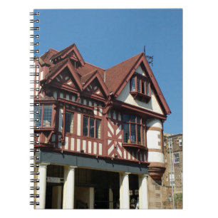 Caderno Espiral Edifício de carvalho Tudor, Edimburgo, Escócia