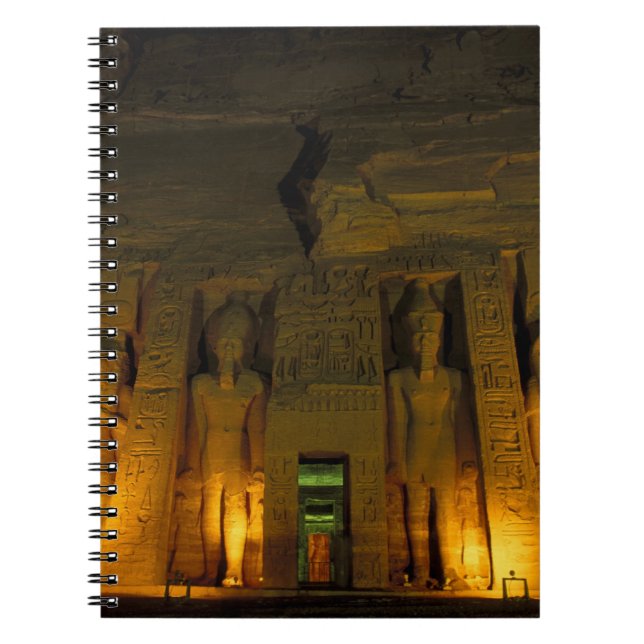 Caderno Espiral Egito, Abu Simbel, Fachada iluminada do Pequeno (Frente)