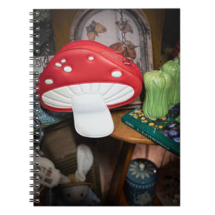 Caderno Espiral Embreagem de Cogumelos: Tesouros Florestais Encant