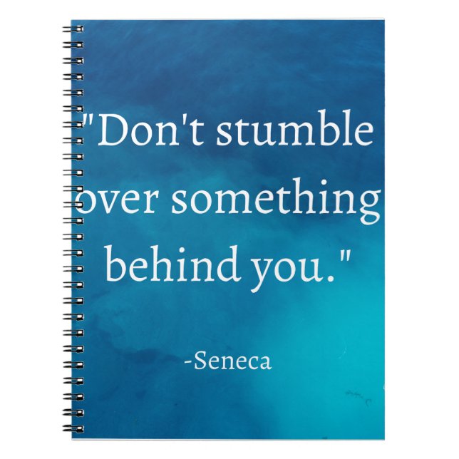 Caderno Espiral Enfoque-se para frente, não tropece no passado (Frente)