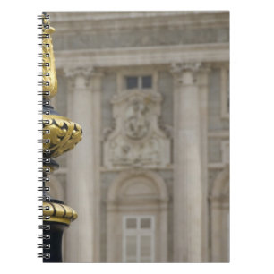 Caderno Espiral Espanha, Madrid. Palácio Real, lustrosa lâmpada do
