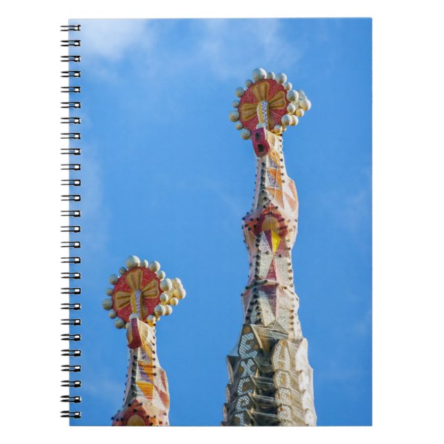 Caderno Espiral Espires de La Sagrada Família em Barcelona, Espanh (Frente)