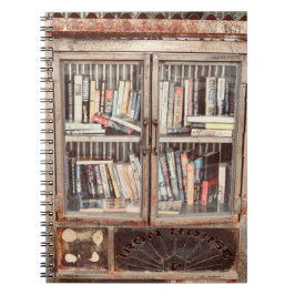 Caderno Espiral Estante Velha com Livros
