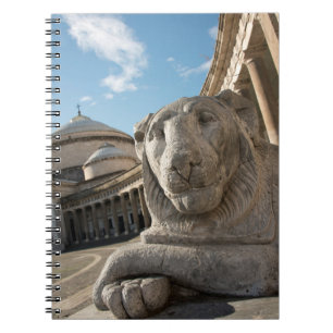 Caderno Espiral Estátua de leão em frente a San Francesco di Paola