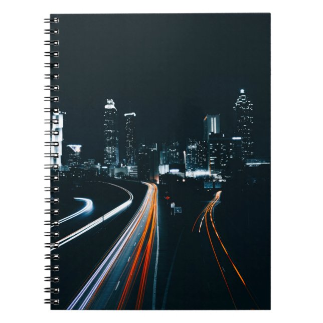 CADERNO ESPIRAL ESTRADA PERTO DE EDIFÍCIOS (Frente)