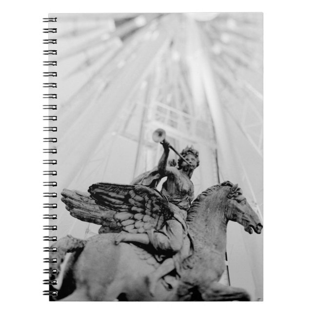 Caderno Espiral Europa, França, Paris. Estátua e roda gigante, 2 (Frente)