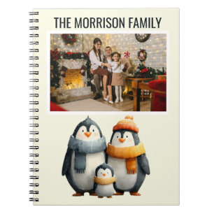 Caderno Espiral Família de Pinguins Aconchegantes de Inverno