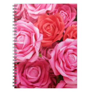 Caderno Espiral Fechamento artificial do fundo da Rosa vermelha