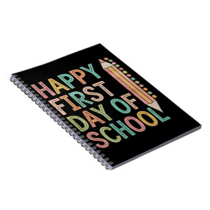 Caderno Espiral Feliz Primeiro Dia de Volta às Aulas