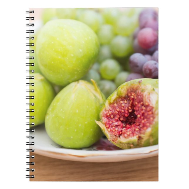 Caderno Espiral Figos frescos e uvas (Frente)
