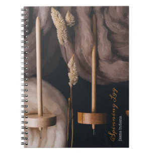 Caderno Espiral Fleece e Drop Spindles
