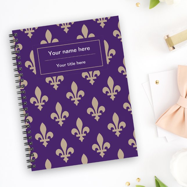 Caderno Espiral Fleur de Lis Pattern, Francês, Real, Creme, Roxo (Criador carregado)