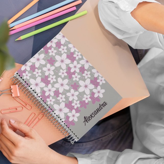 Caderno Espiral Floral de Blossomas de Cereja Personalizados (Cherry Blossoms print notebook for journal. Customizable and great for back to school gift. )
