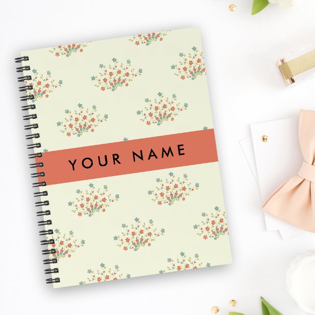 Caderno Espiral Flores Azuis e Vermelhas, Vermelho, Seu Nome (Criador carregado)