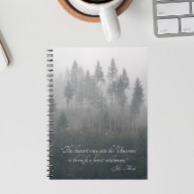 Foto da Floresta Selvagem com Citação de John Muir