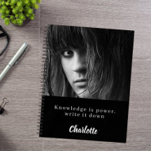 Foto de estudante branco preto