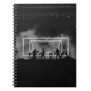 CADERNO ESPIRAL FOTO SILHOUETA DA BANDA ROCK NO DESEMPENHO DO PALC
