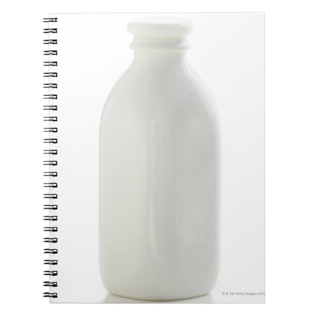 Caderno Espiral Frasco de leite com fundo branco (Frente)