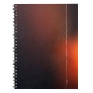 Caderno Espiral Fundo abstrato preto. Efeito fotográfico. Retro fi