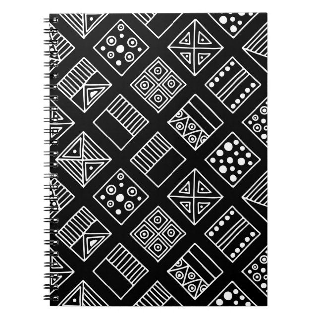 Caderno Espiral Fundo geométrico em preto e branco, com a mão d (Frente)