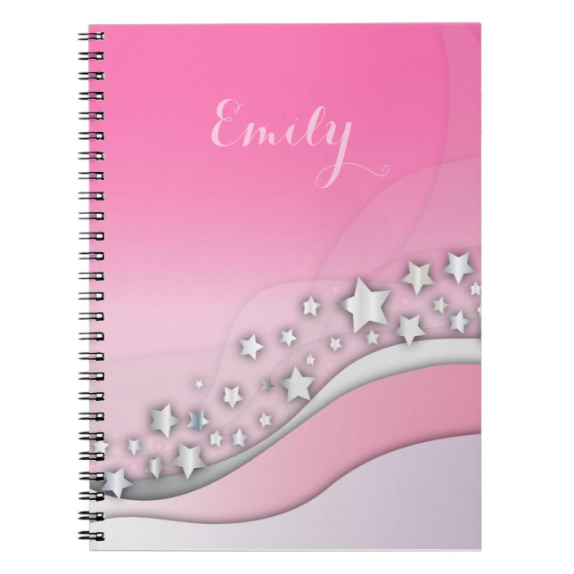 Caderno Espiral Garota Bonita Sonhadora Estrelas Prateadas em Pink (Frente)