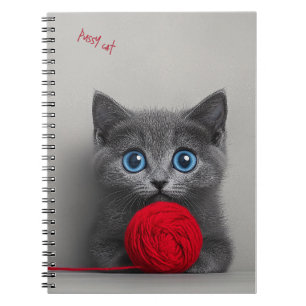 Caderno Espiral Gatinho de Cinza giro brincando com a Bola de Lã V