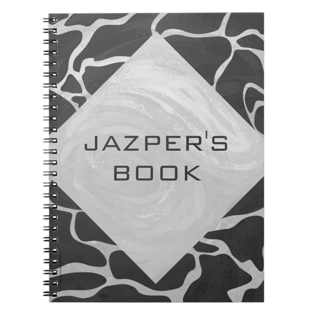 Caderno Espiral Giraffe Black and Light Cinza Monograma (Frente)