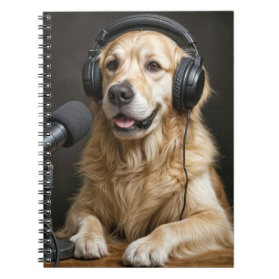 Caderno Espiral Golden Retriever Hospedando um Podcast