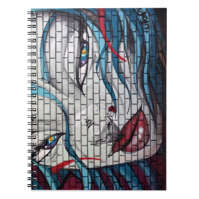 Caderno Espiral Grafite de Menina Asiática  (Frente)
