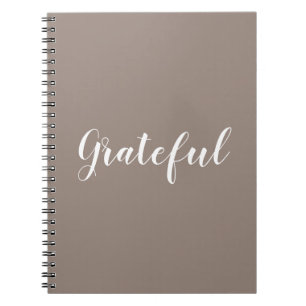 Caderno Espiral Grateful beige grande texto personalizado