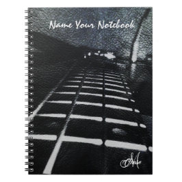 Caderno Espiral Guitarra baixa do Grunge de couro preto