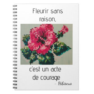 Caderno Espiral Hibiscus rosa em pixels delicados