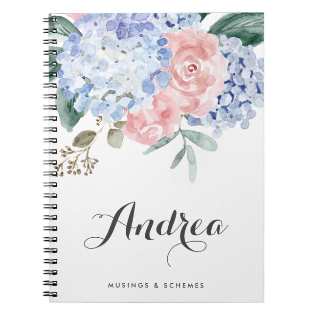Caderno Espiral Hídrangas Azuis e Caligrafia Rosa (Frente)