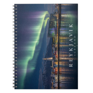 Caderno Espiral Horizonte de Reykjavik sob Luzes do Norte