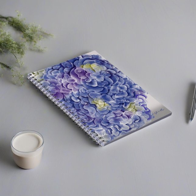 Caderno Espiral Hydrangeas de aquarela com nome (Criador carregado)