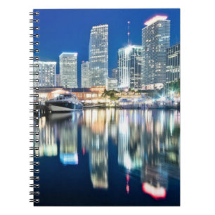Caderno Espiral Ideia da skyline com reflexão na água, Miami