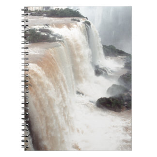 Caderno Espiral iguazu cai no Brasil
