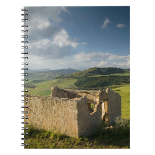 Caderno Espiral Itália, Sicília, Enna, Pergusa, Antiga Casa de Faz