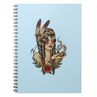 Caderno Espiral Jovem mulher nativa americana