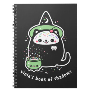 Caderno Espiral Kawaii Grunge Book of Shadows with Witch Gatinho