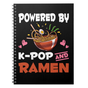 Caderno Espiral Kawaii Noodles Kpop, viciado por K-pop e Ramen