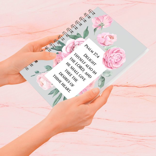 Caderno Espiral KJV Psalm Pink Peony Woman's Devotional Diário (KJV Psalm Pink Peony Woman's Devotional Journal Notebook)